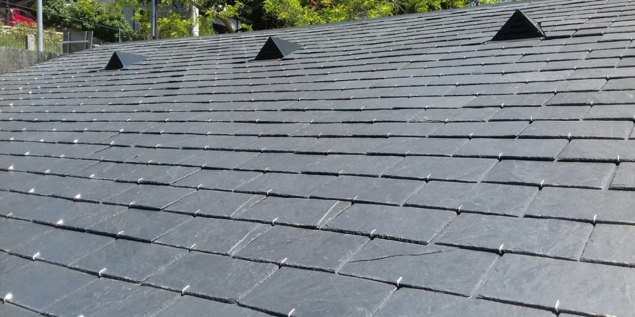 Comienza en León el curso gratuito de Instalador de Tejados de Pizarra para jóvenes de Garantía Juvenil